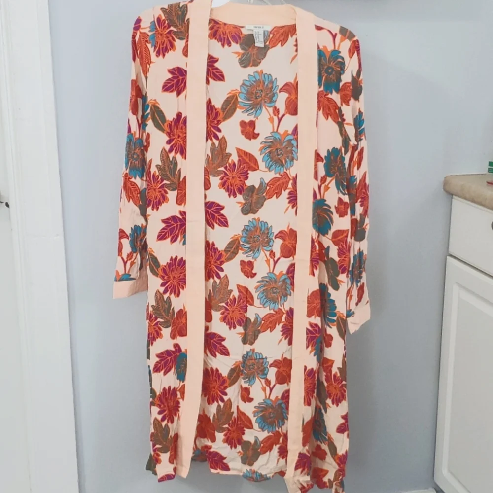 cute kimono - Picture 1 of 5